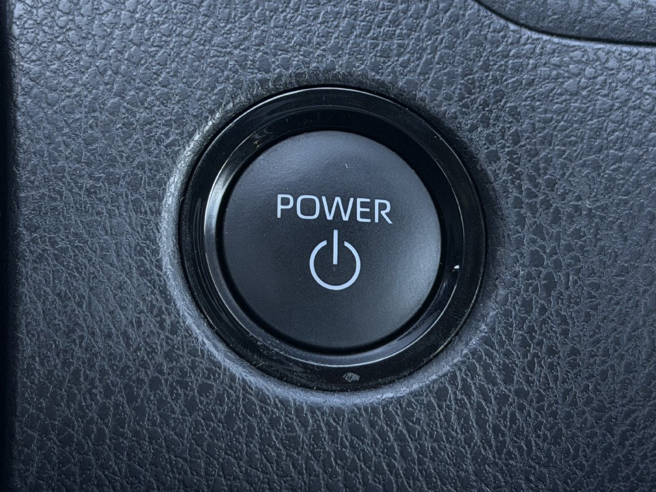 Used 2025 Toyota Camry SE FWD image 20