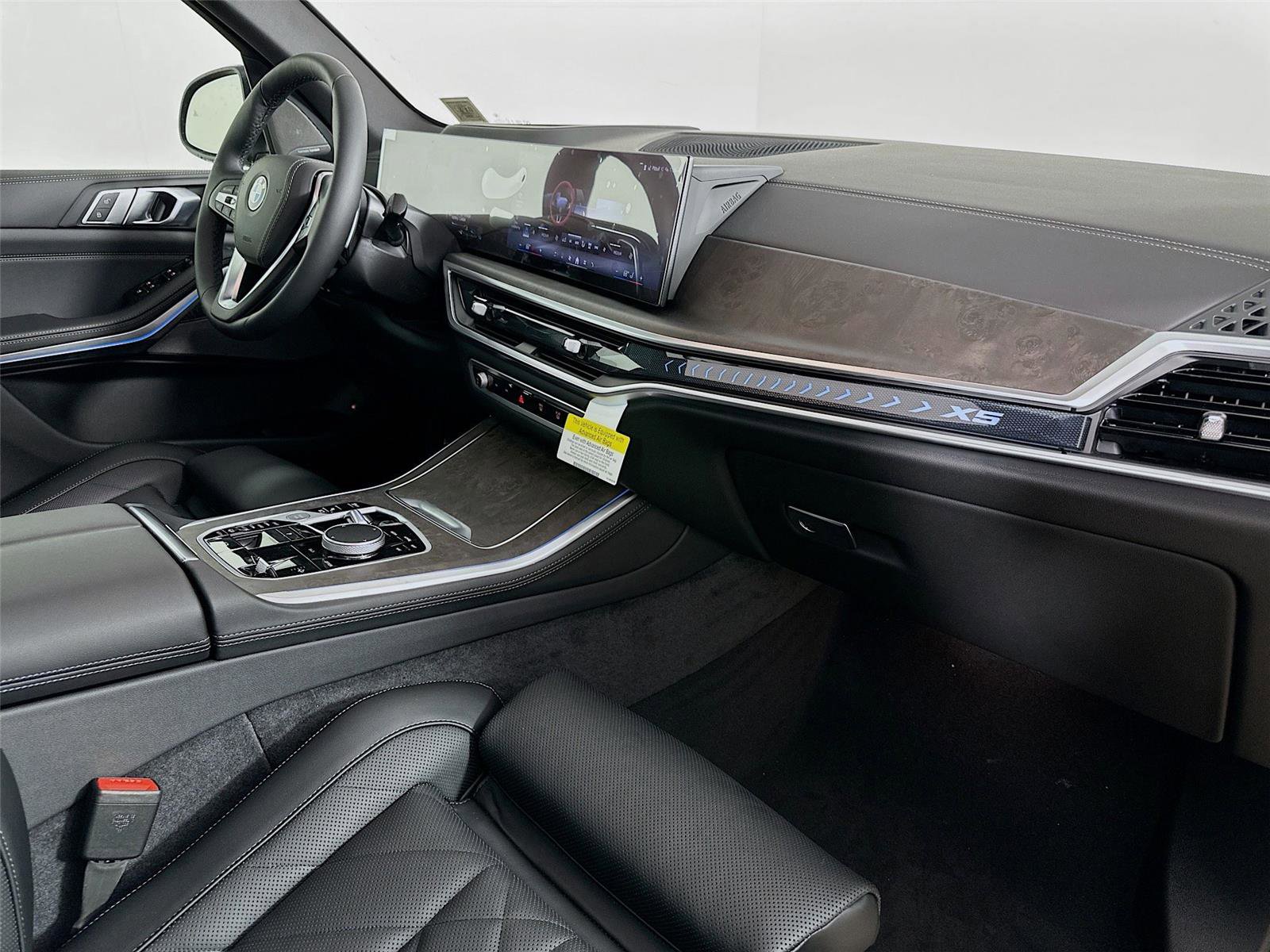 New 2026 BMW X5 xDrive50e w/ Premium Package image 31