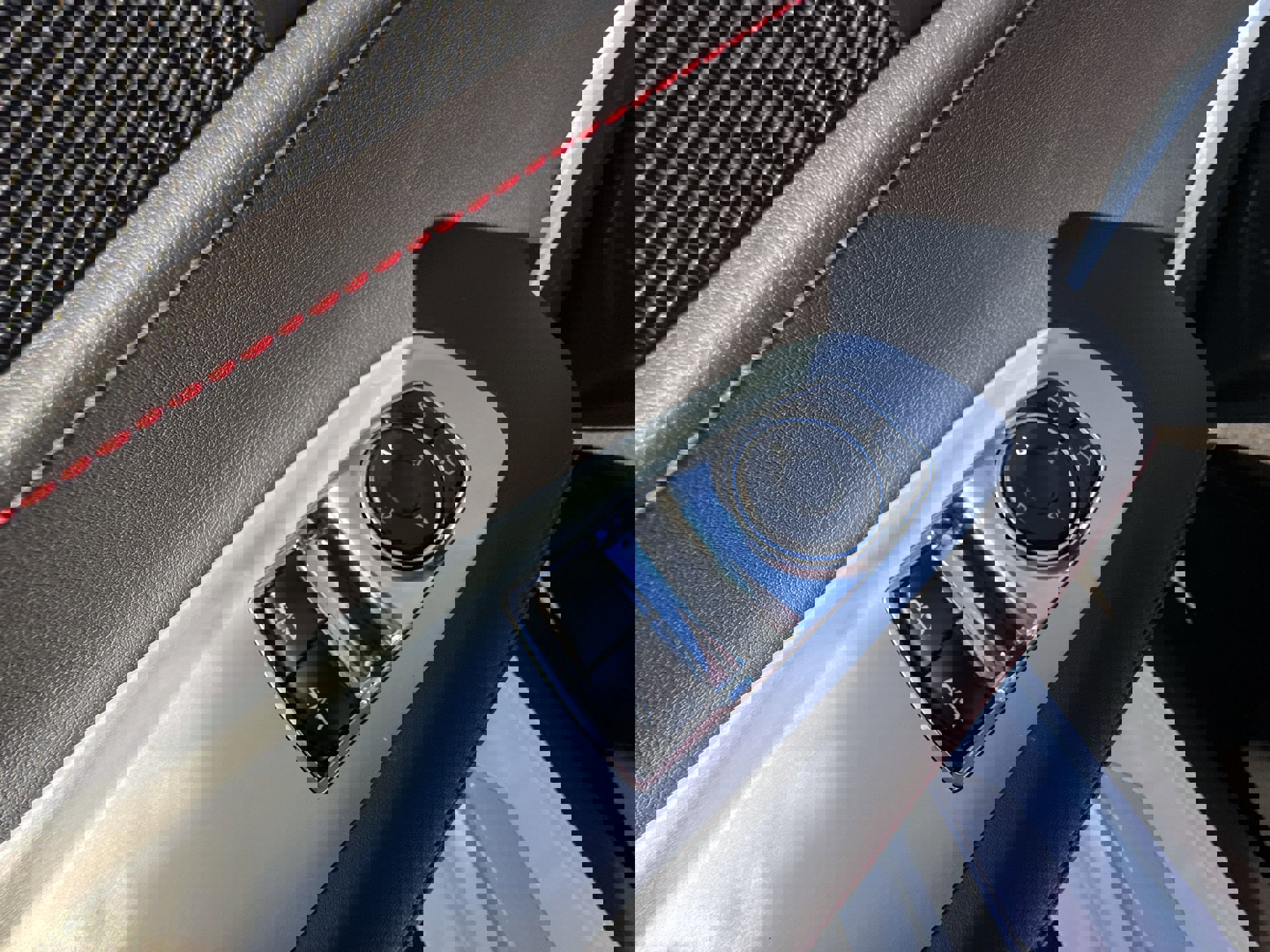 Used 2025 Chevrolet Corvette Stingray Coupe w/ 1LT image 13