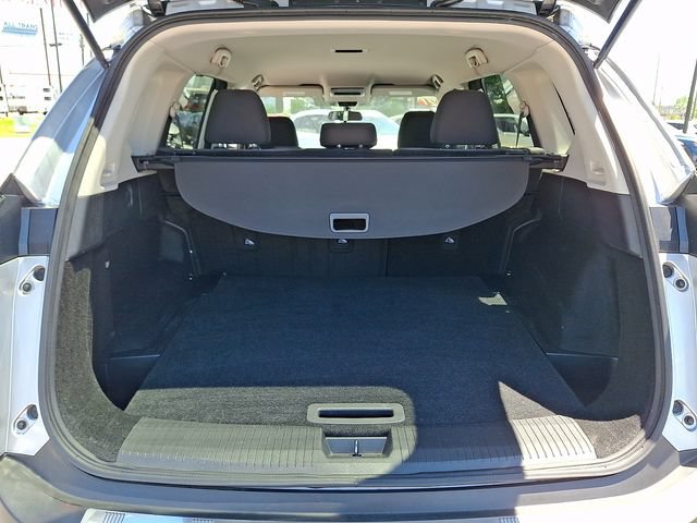 Used 2021 Nissan Rogue SV AWD/4WD image 29