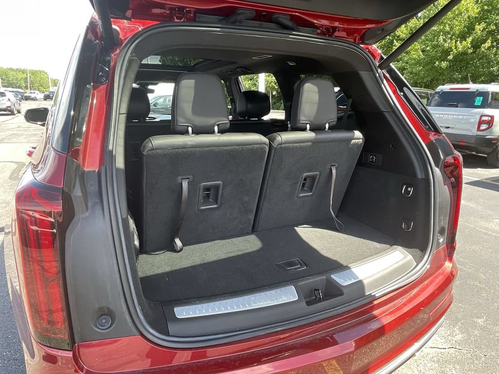 Used 2023 Cadillac XT6 Luxury AWD/4WD image 28