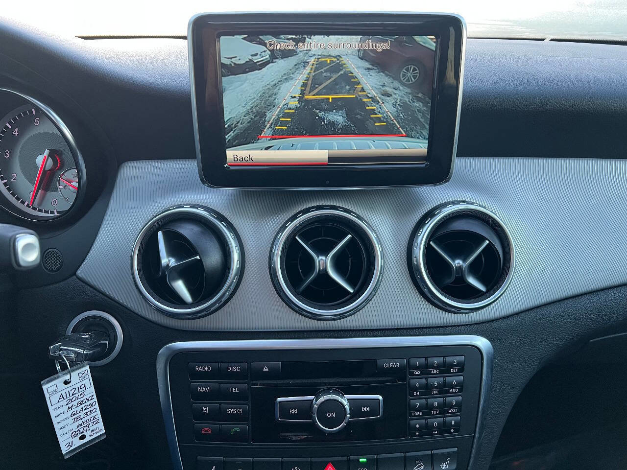 Used 2015 Mercedes-Benz GLA 250 4MATIC w/ Multimedia Package image 31