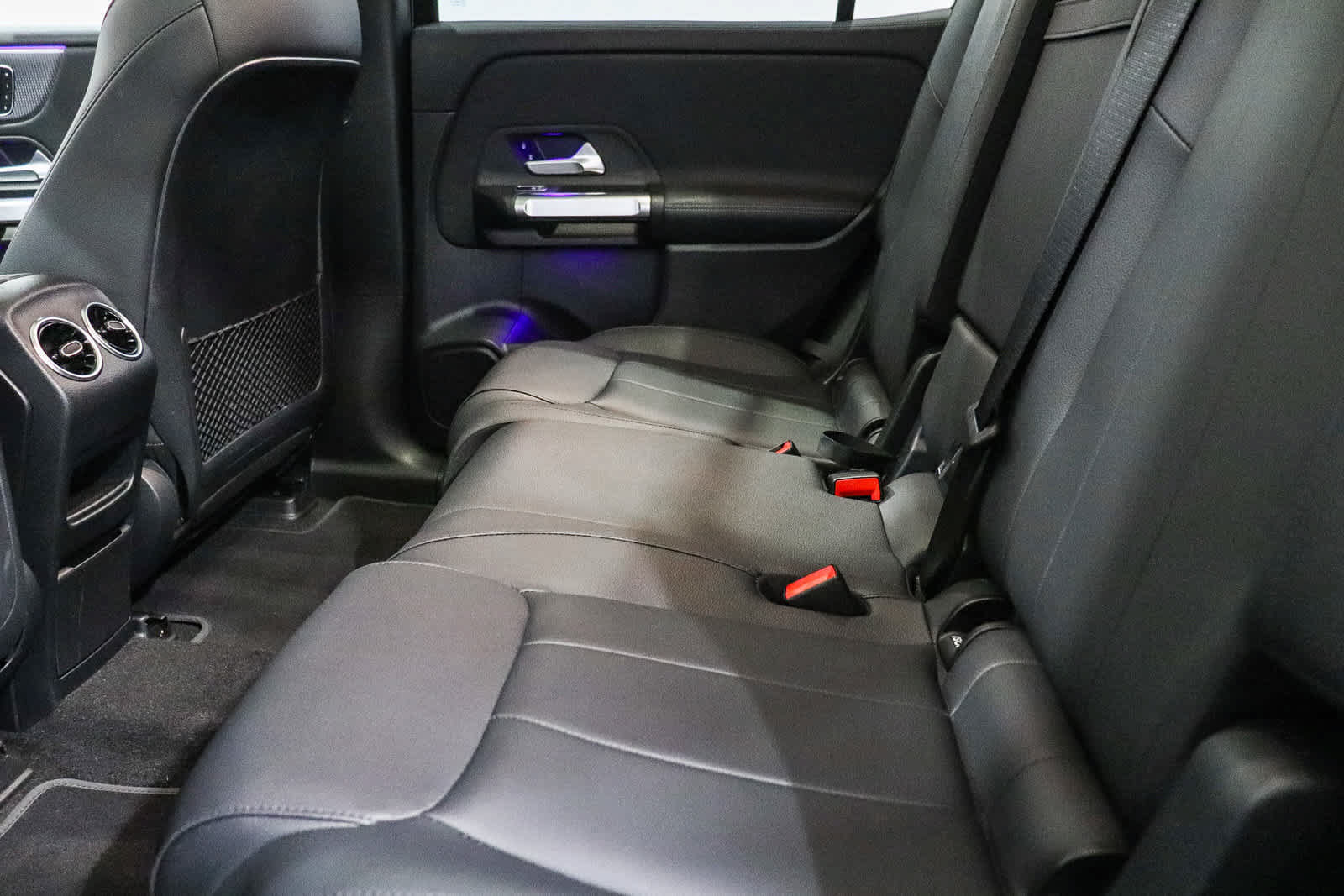 Certified 2023 Mercedes-Benz EQB 300 4MATIC image 22