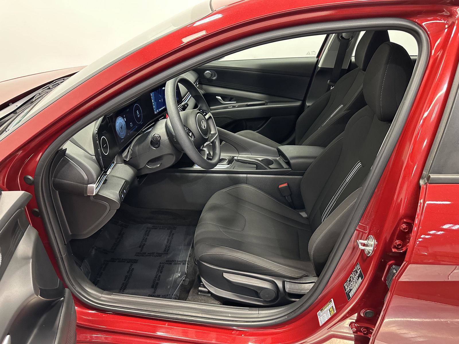 Certified 2024 Hyundai Elantra SEL FWD image 14