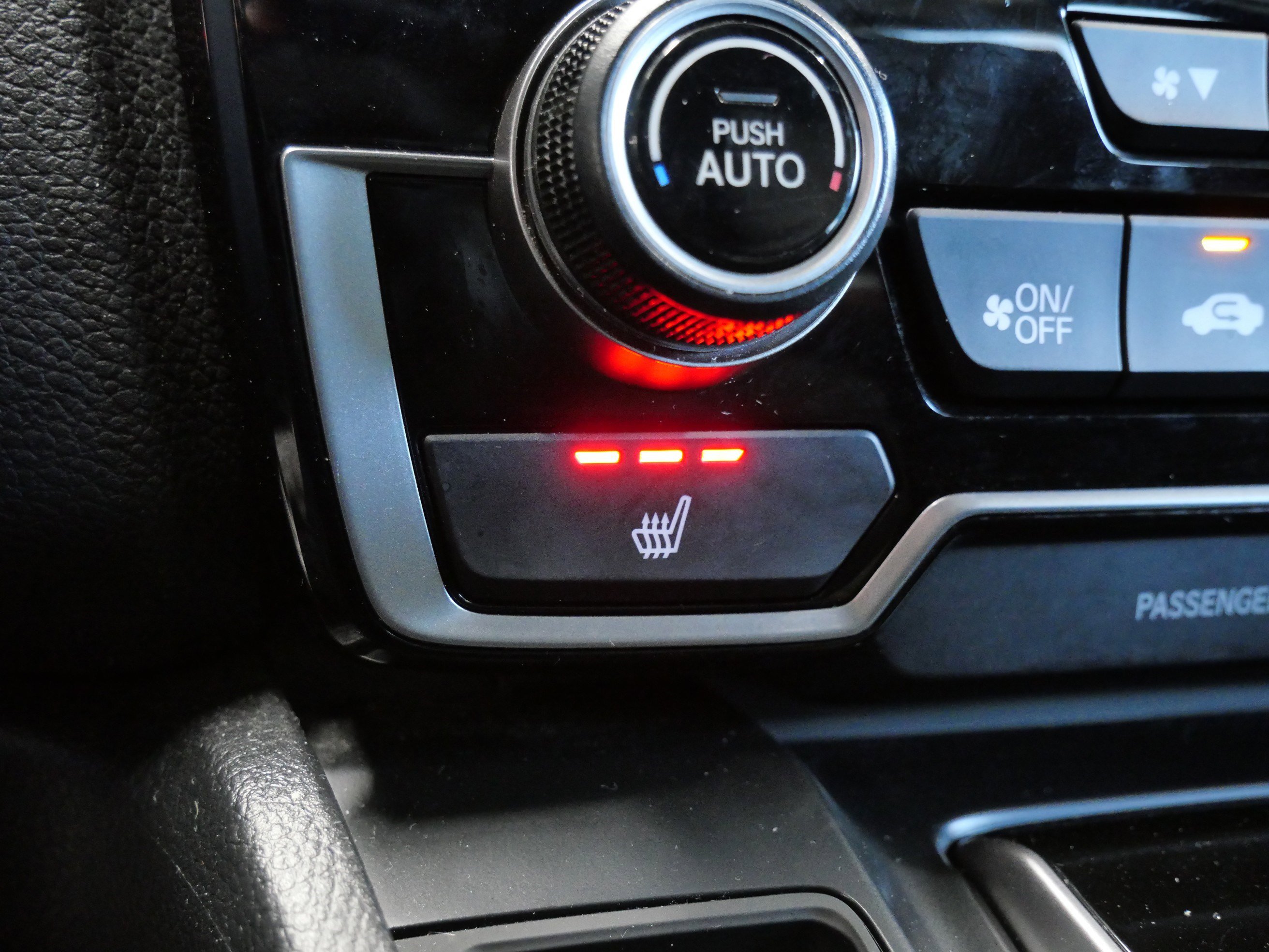 Used 2021 Honda CR-V EX-L image 29