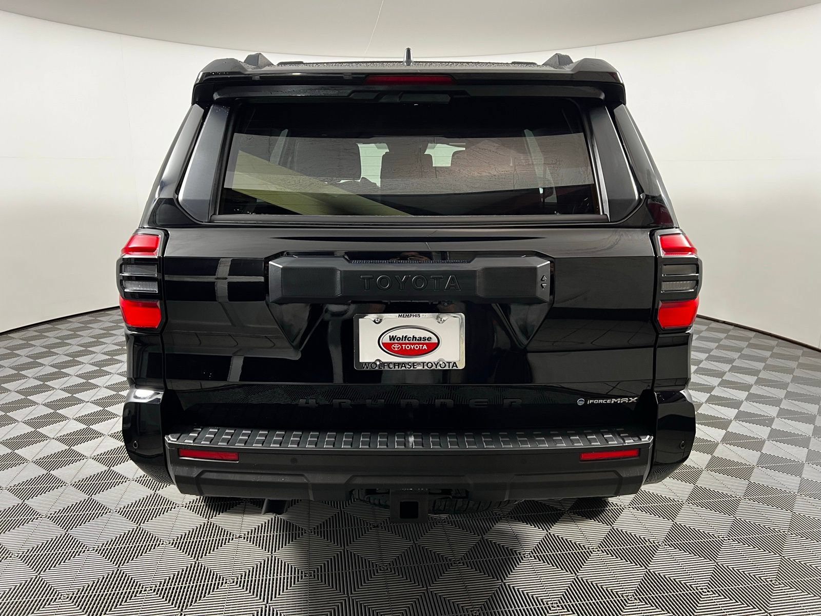 Used 2025 Toyota 4Runner TRD Off-Road Premium AWD/4WD image 6
