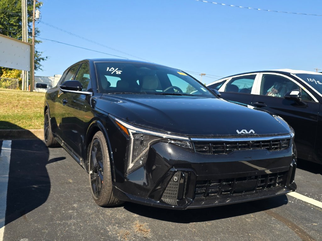 New 2026 Kia K4 GT-Line Turbo FWD image 1
