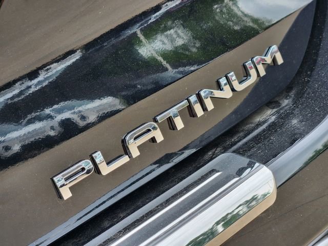 New 2026 Toyota Highlander Platinum AWD/4WD image 9