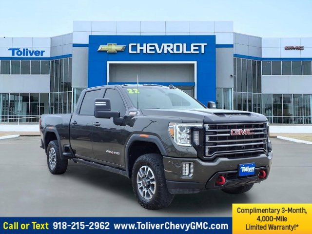 Used 2022 GMC Sierra 2500 AT4 w/ AT4 Preferred Package AWD/4WD image 1