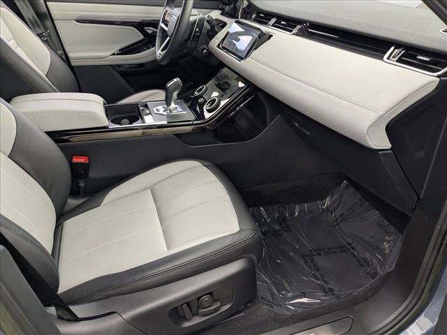 Used 2023 Land Rover Range Rover Evoque R-Dynamic SE image 21
