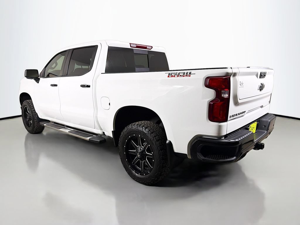 Used 2022 Chevrolet Silverado 1500 LT Trail Boss w/ LT Trail Boss Premium Package AWD/4WD image 8