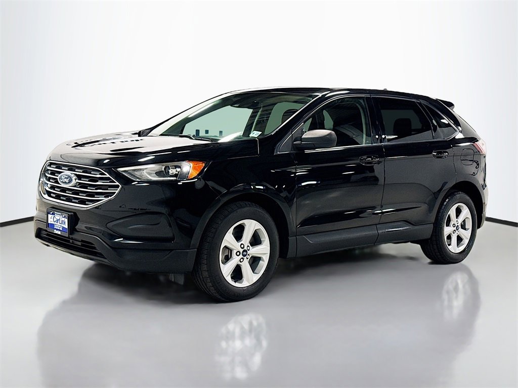 Used 2022 Ford Edge SE image 3