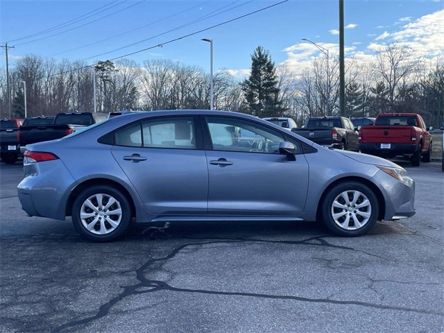 Used 2024 Toyota Corolla LE image 6