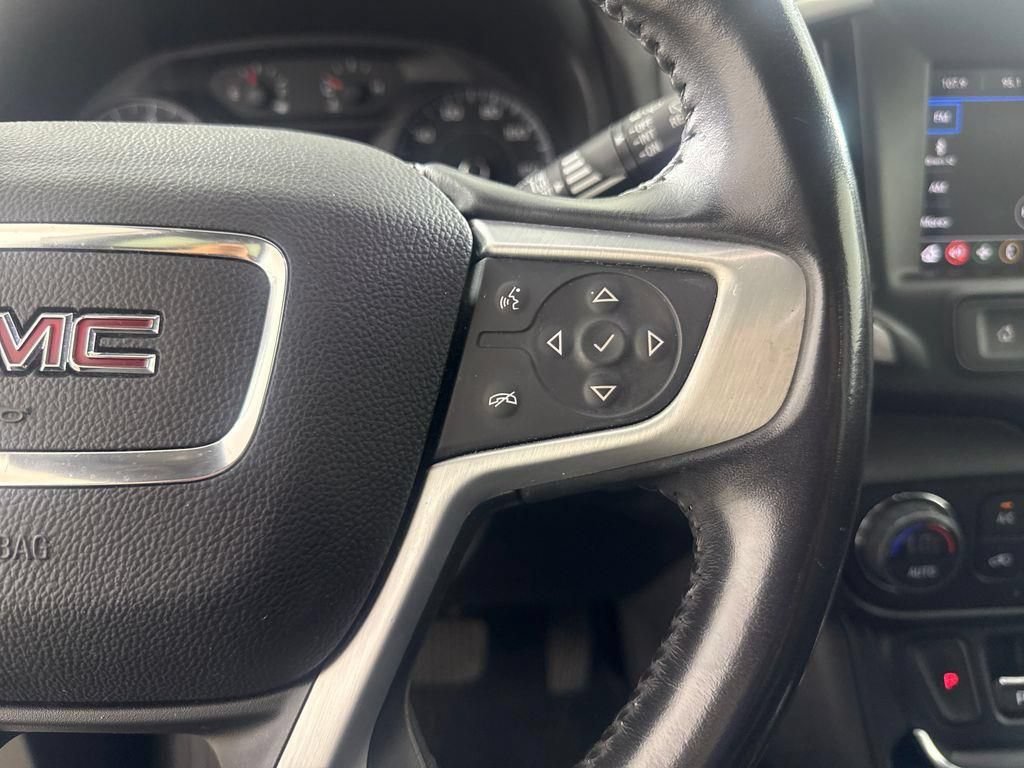Used 2018 GMC Terrain SLE w/ Driver Convenience Package FWD image 31
