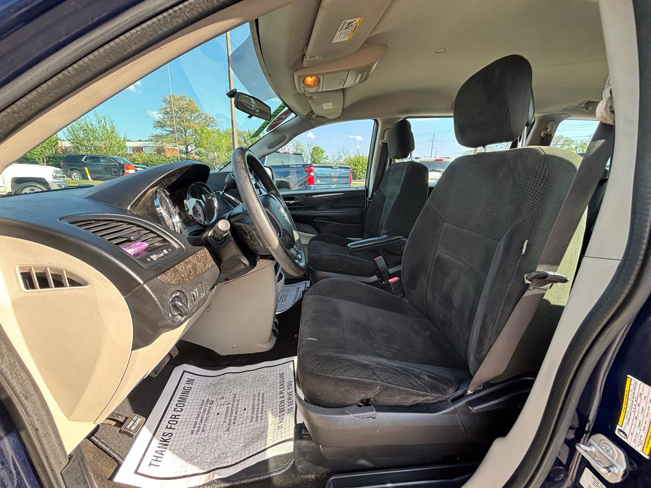 Used 2015 Dodge Grand Caravan American Value Package FWD image 18