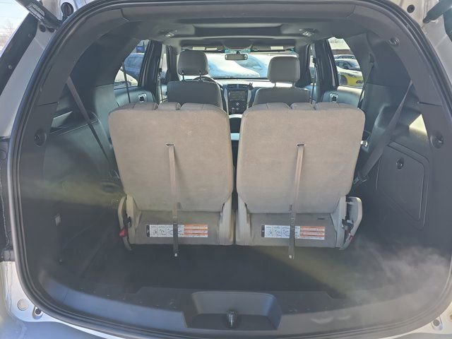 Used 2014 Ford Explorer XLT w/ Equipment Group 202A image 15