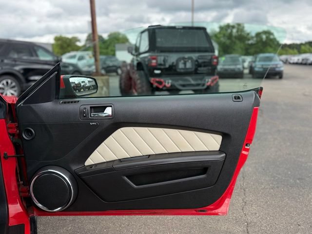 Used 2012 Ford Mustang Premium RWD image 13