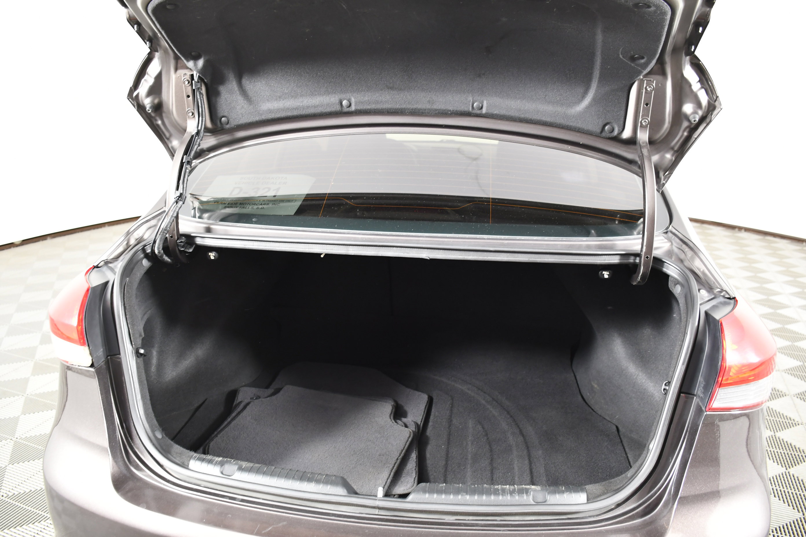 Used 2018 Kia Forte LX image 45