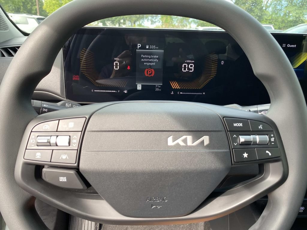 New 2026 Kia K4 FWD image 11