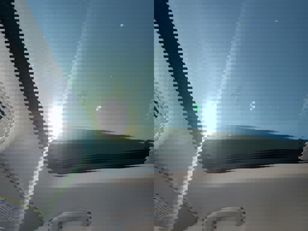 Used 2021 Volkswagen Tiguan SEL image 18