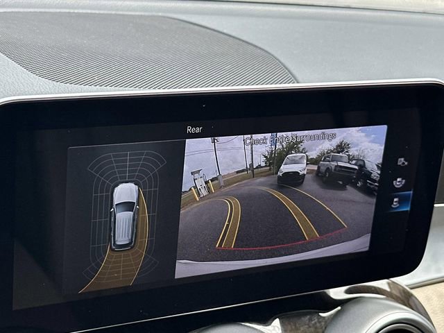 Used 2021 Mercedes-Benz GLC 300 image 29