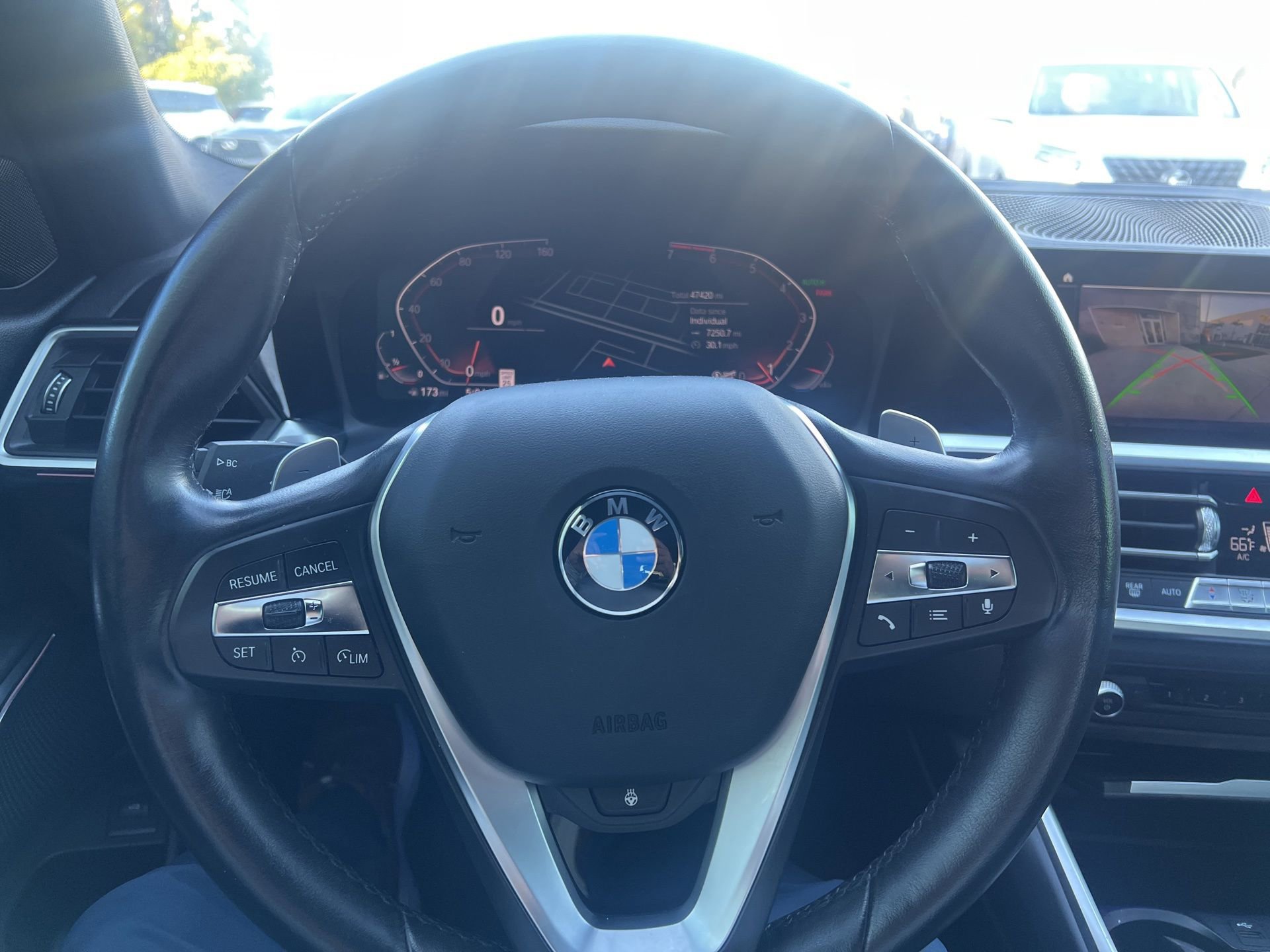 Used 2022 BMW 330i Sedan w/ Premium Package image 14