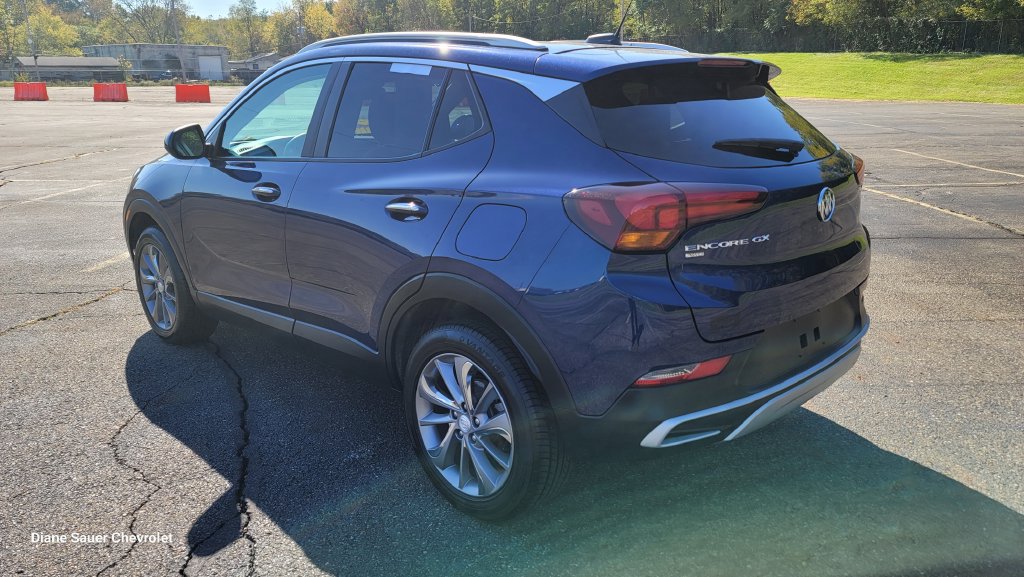 Used 2022 Buick Encore GX Select w/ Experience Buick Package AWD/4WD image 9