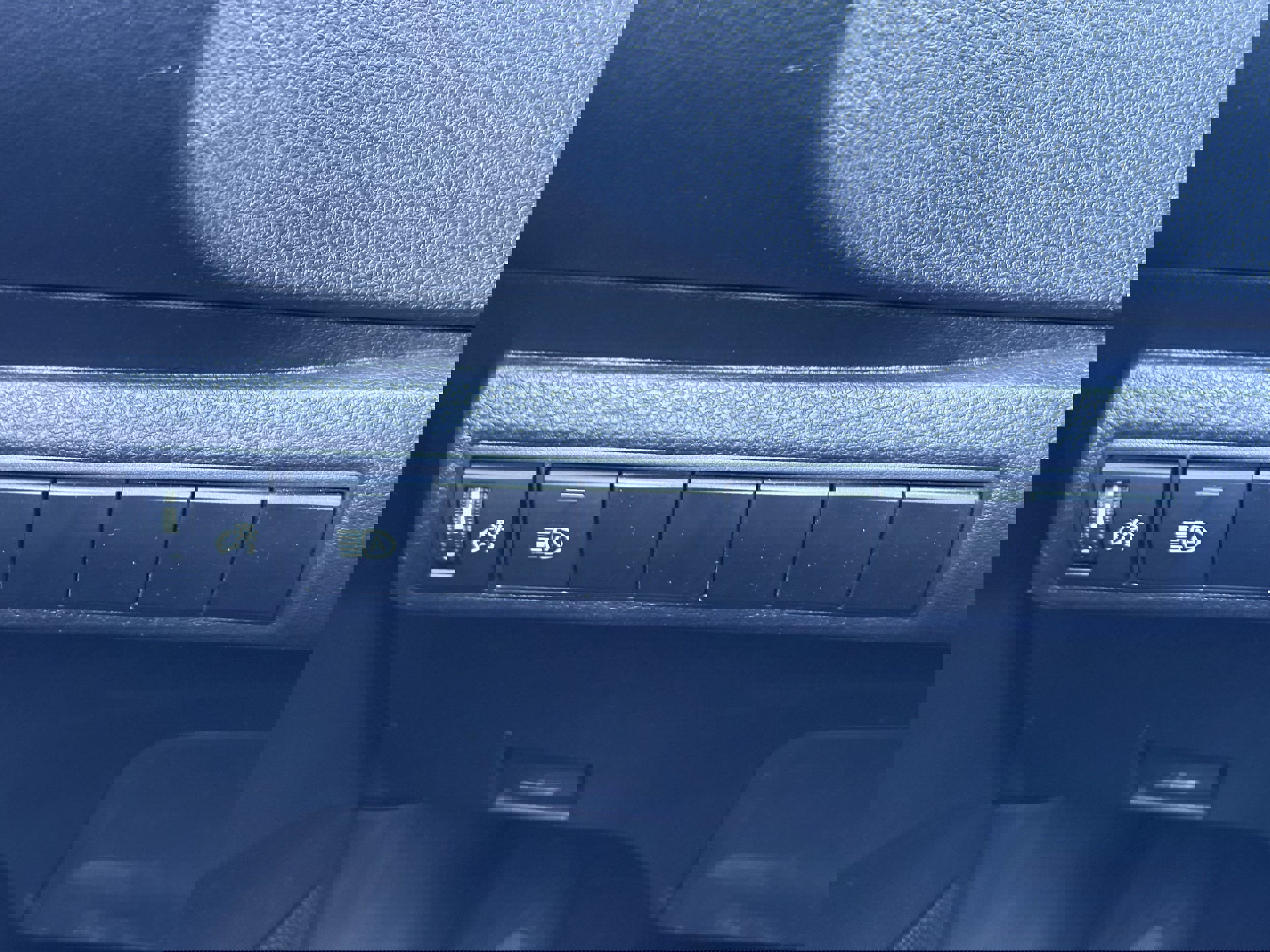 Used 2024 Toyota Corolla LE image 16