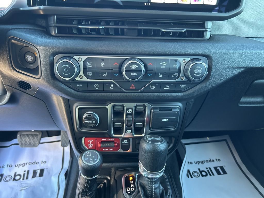 New 2026 Jeep Wrangler Unlimited Sport image 28