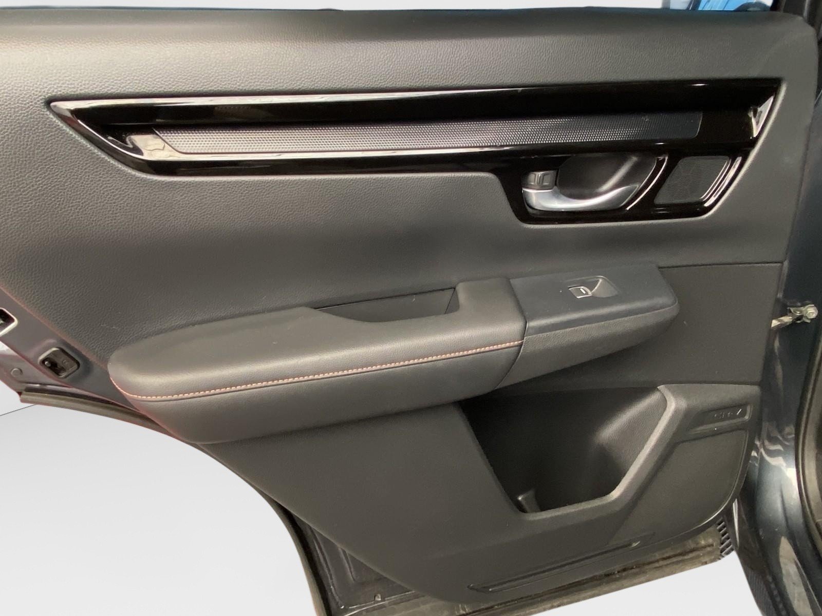 Used 2023 Honda CR-V Sport Touring image 18