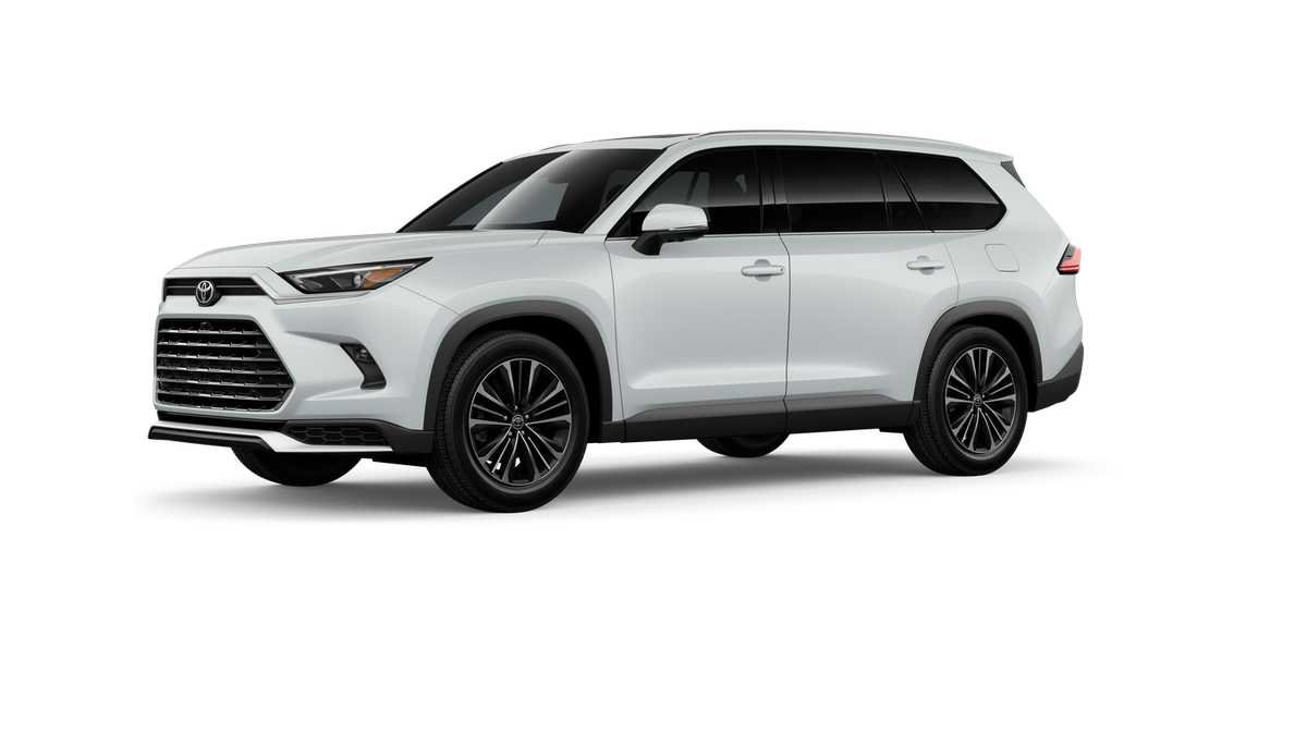 New 2026 Toyota Grand Highlander AWD Hybrid image 2