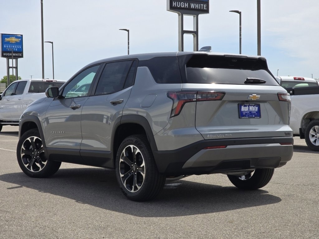 New 2026 Chevrolet Equinox LT AWD/4WD image 14