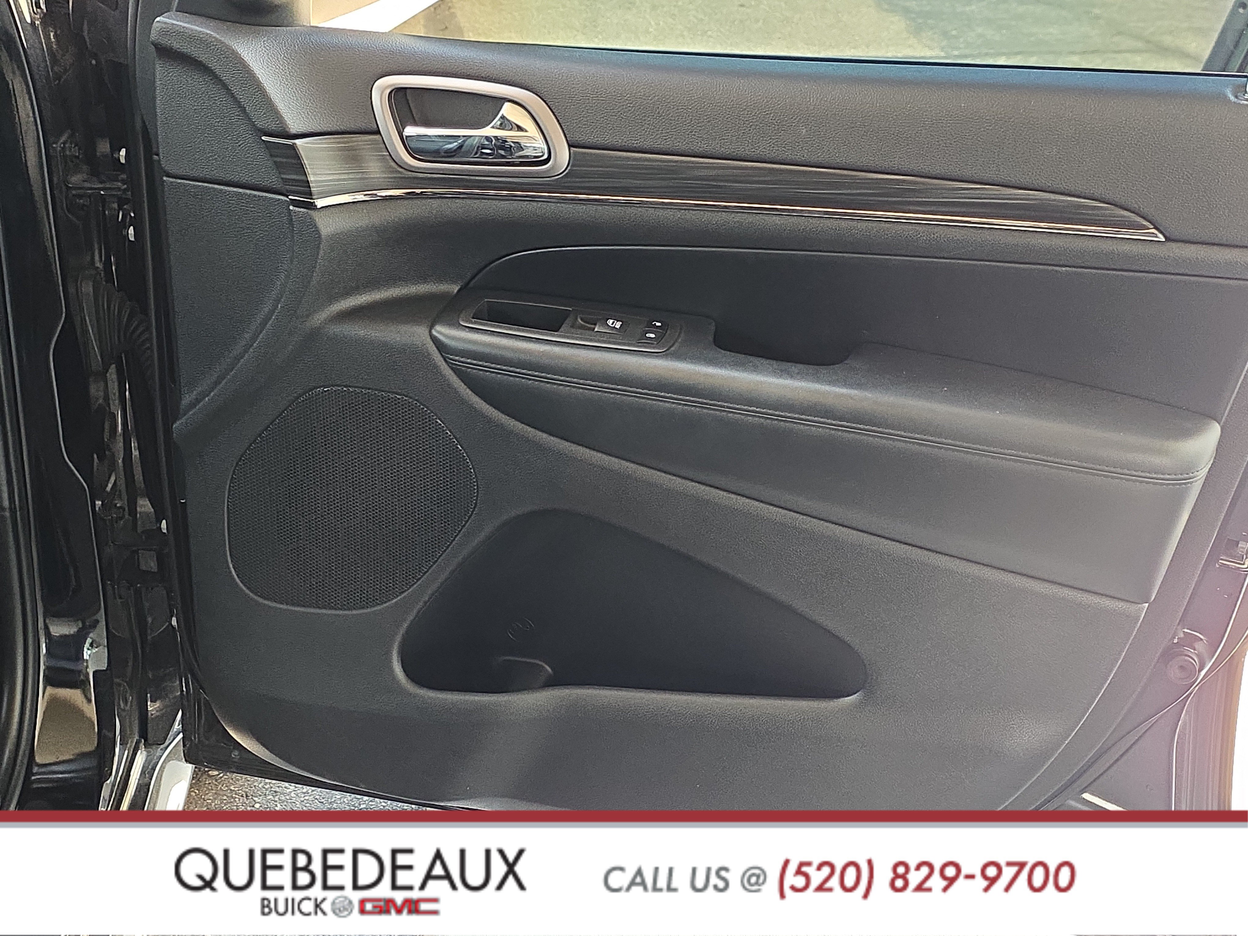 Used 2021 Jeep Grand Cherokee Limited X RWD image 29