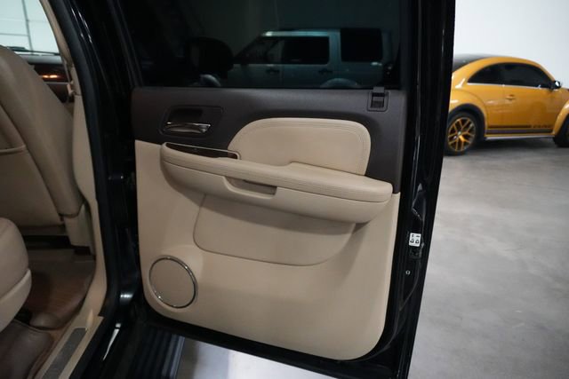 Used 2008 GMC Yukon XL Denali AWD/4WD image 29