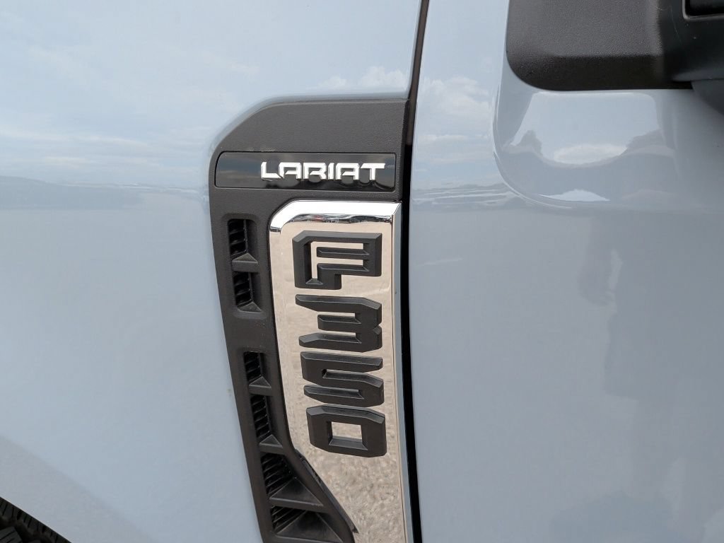 New 2026 Ford F350 Lariat w/ Lariat Premium Package AWD/4WD image 50