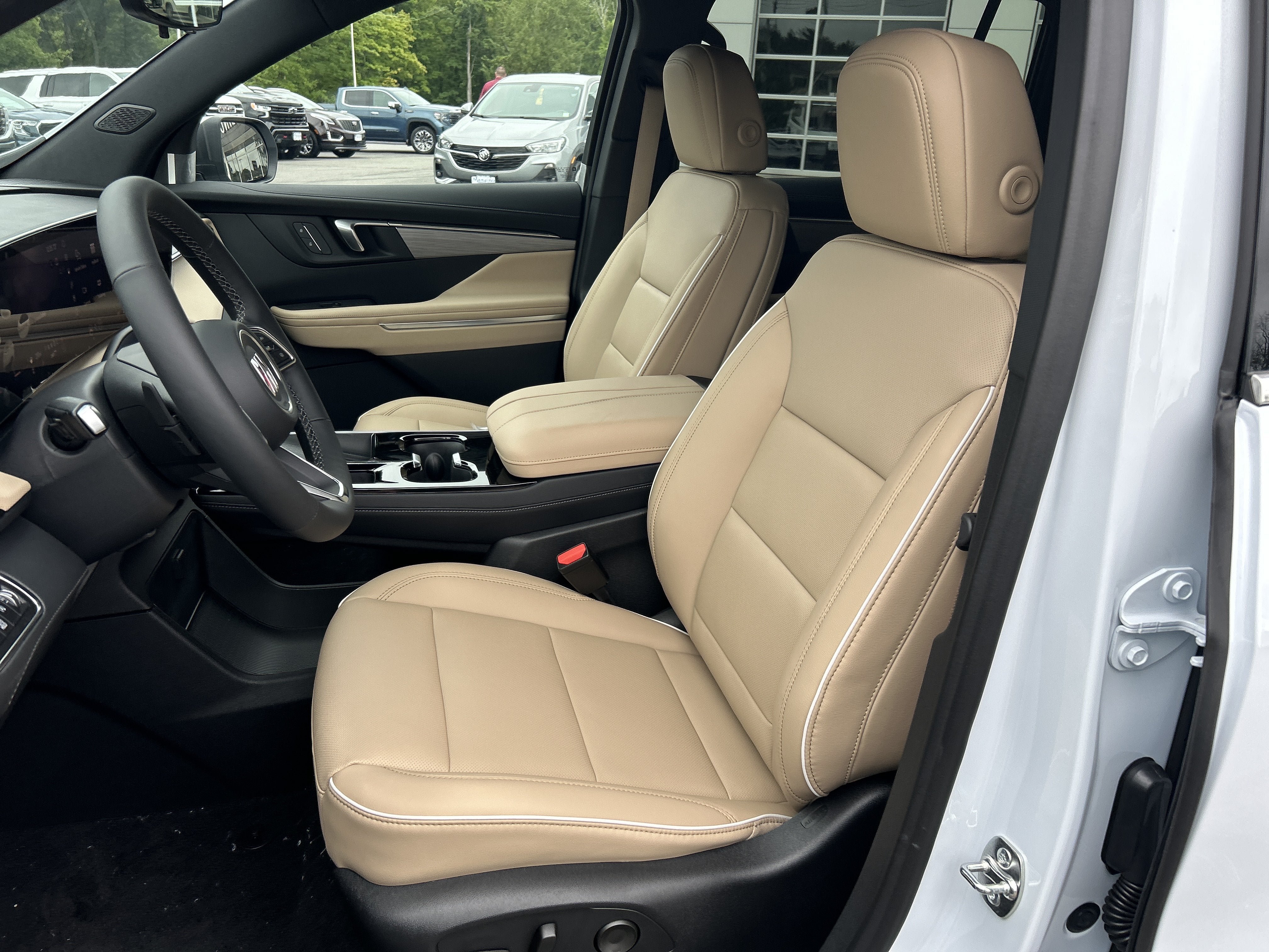 New 2027 Buick Enclave Preferred w/ Power Package AWD/4WD image 18