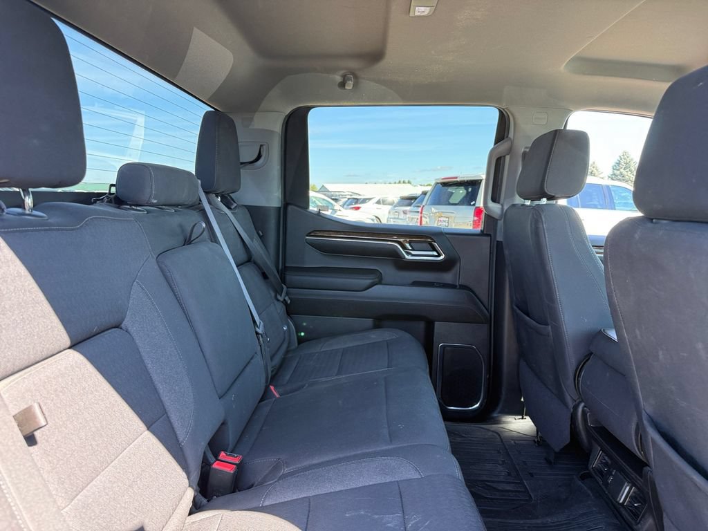 Used 2024 GMC Sierra 1500 Elevation w/ LPO, Elevation Black Package AWD/4WD image 38