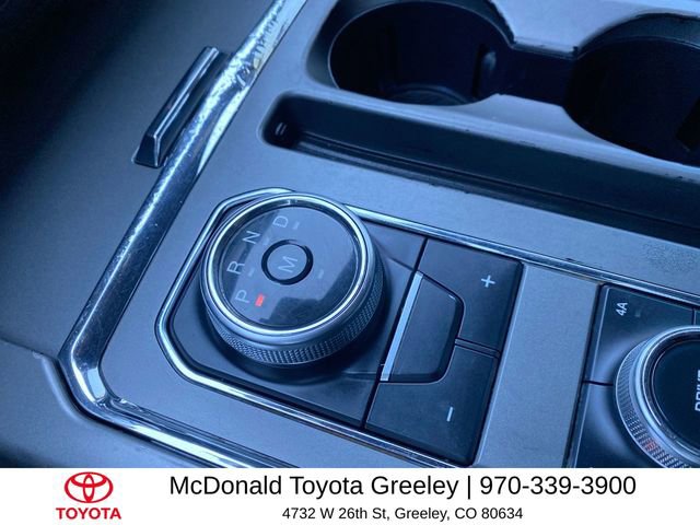 Used 2019 Ford Expedition XLT w/ Equipment Group 201A AWD/4WD image 19