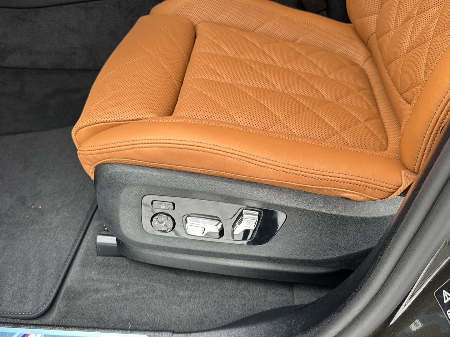 New 2026 BMW X5 xDrive40i AWD/4WD image 29