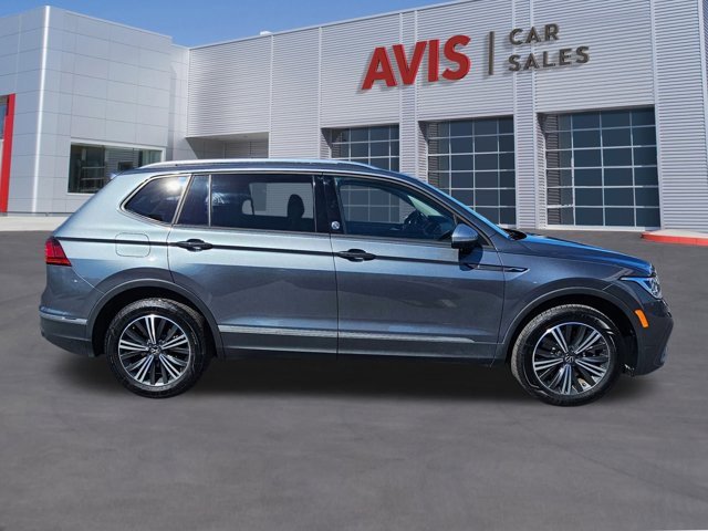 Used 2024 Volkswagen Tiguan Wolfsburg Edition image 5