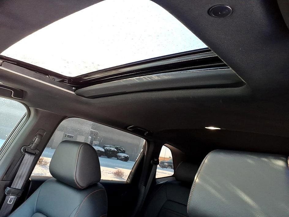 Used 2025 Honda CR-V Sport-L image 16