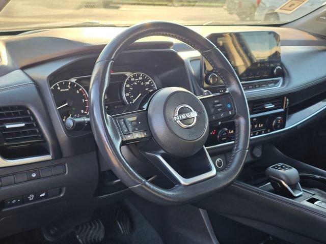 Used 2023 Nissan Rogue SL w/ SL Premium Package image 16