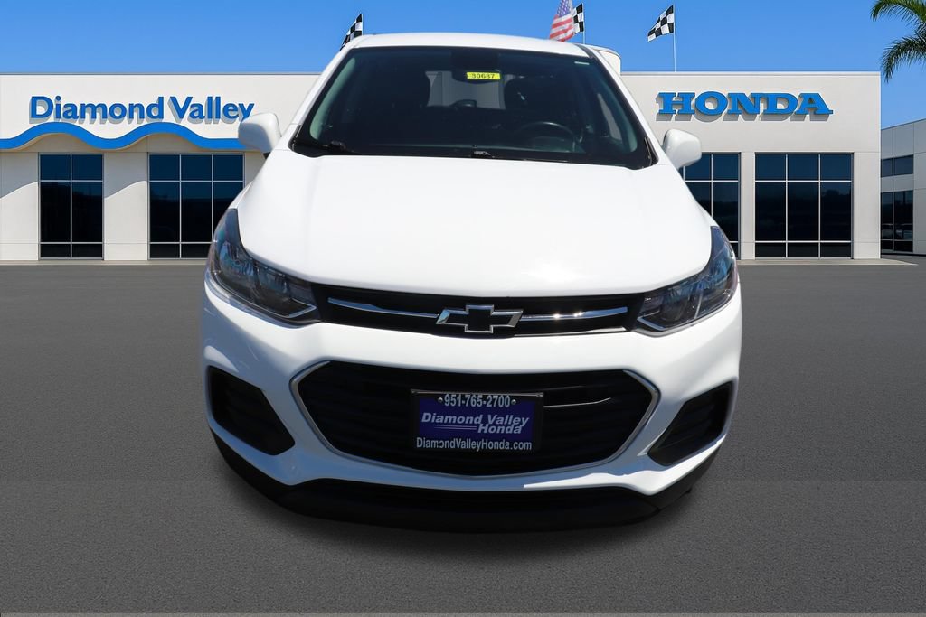 Used 2020 Chevrolet Trax LS FWD image 2