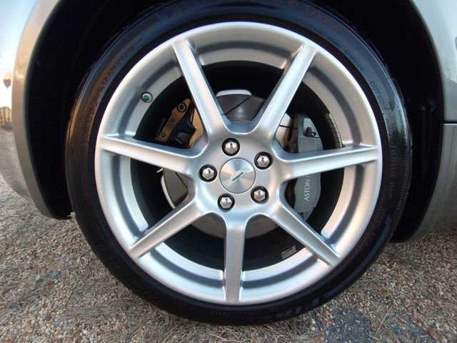 Used 2007 Aston Martin V8 Vantage Coupe image 55