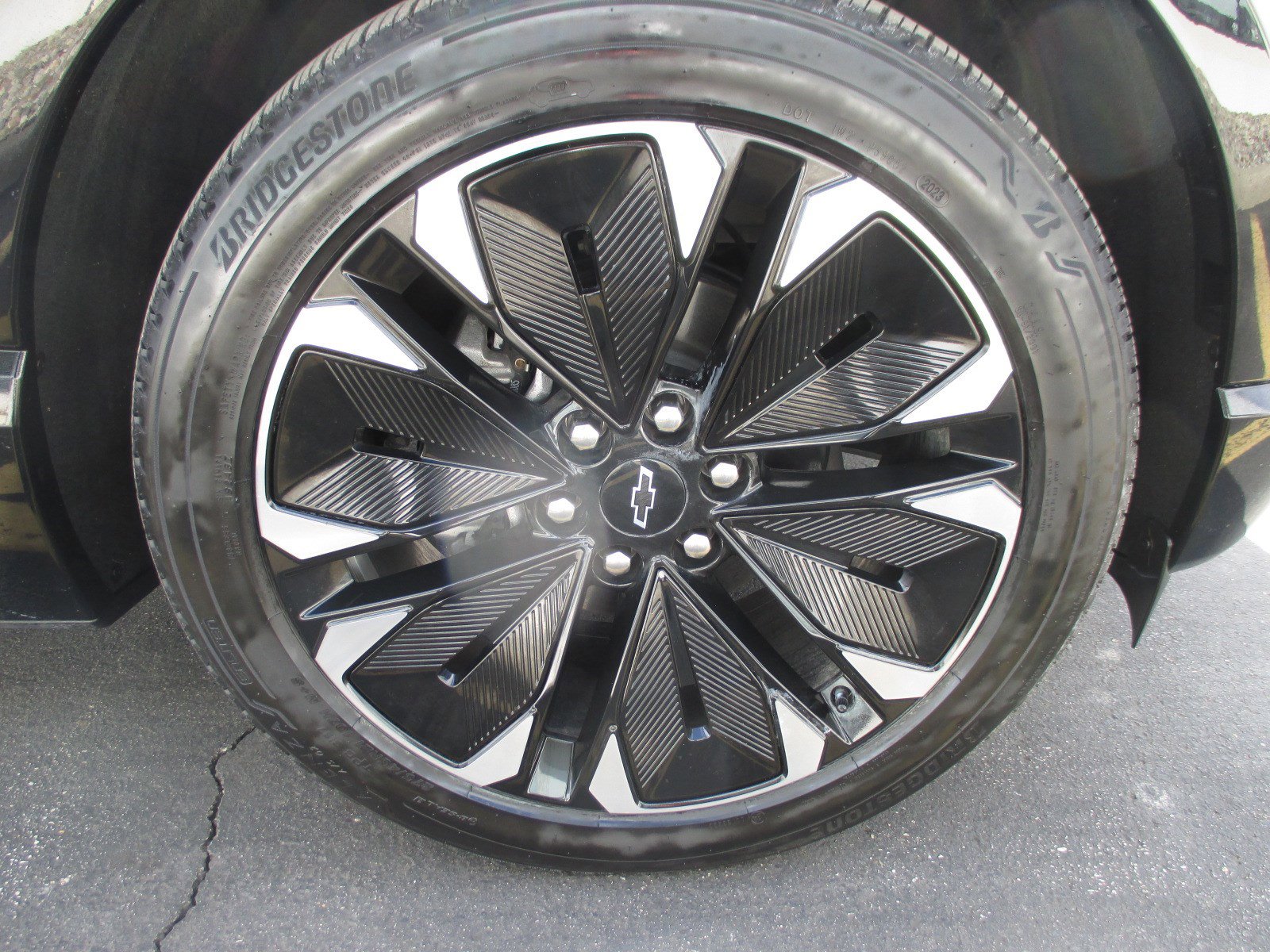 Used 2024 Chevrolet Blazer EV RS image 9