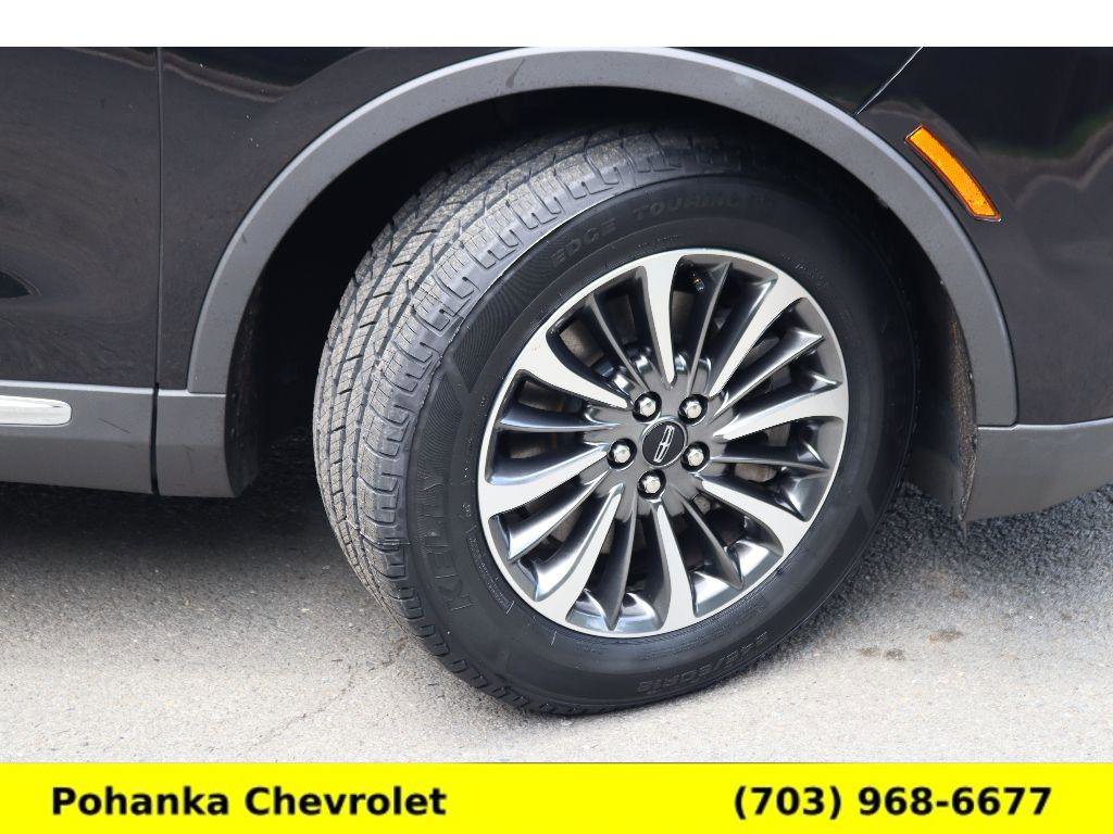 Used 2023 Lincoln Nautilus Reserve image 30