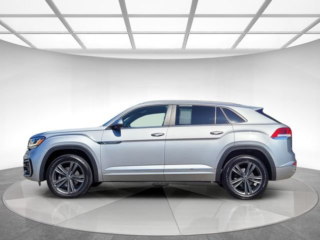 Used 2020 Volkswagen Atlas Cross Sport SE w/ Panoramic Sunroof Package FWD image 7