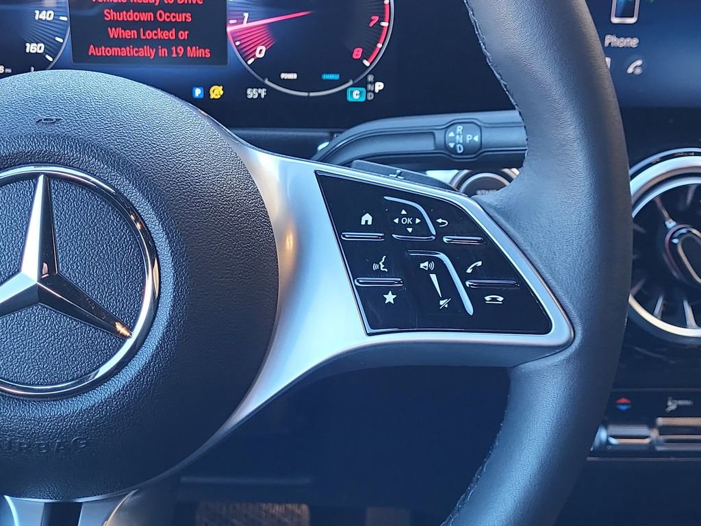 Certified 2025 Mercedes-Benz GLB 250 4MATIC image 27