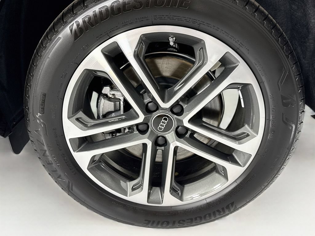 New 2026 Audi Q5 Premium AWD/4WD image 31