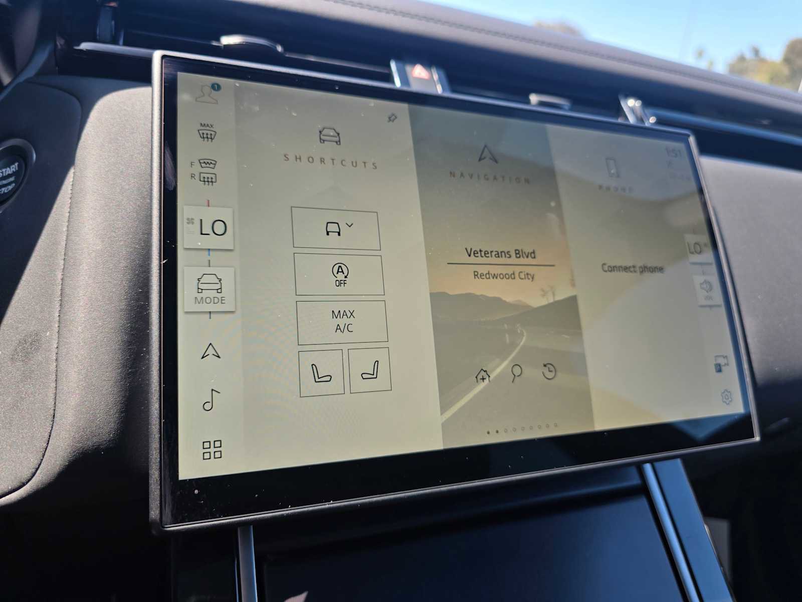 Used 2026 Land Rover Range Rover Velar Dynamic SE image 28